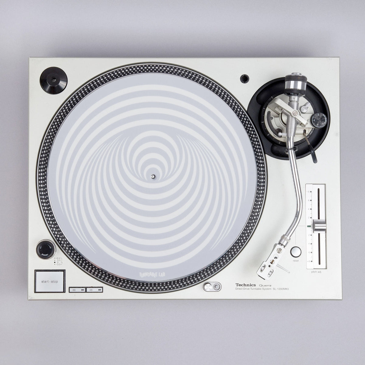Tapis Ed Hertz - Nuances de gris / Unitaire